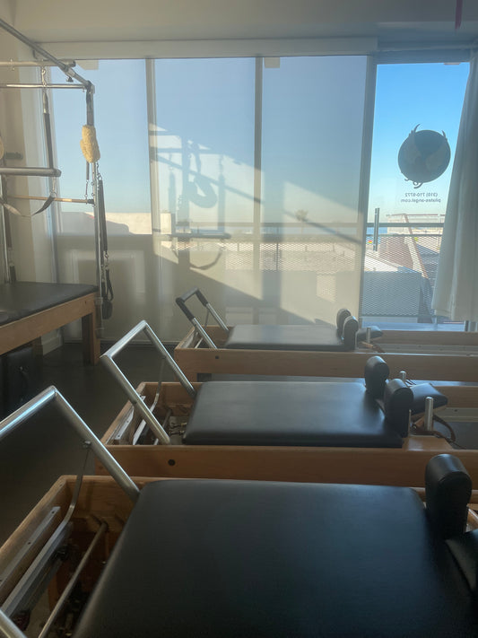 Drop in Intro small group Pilates class